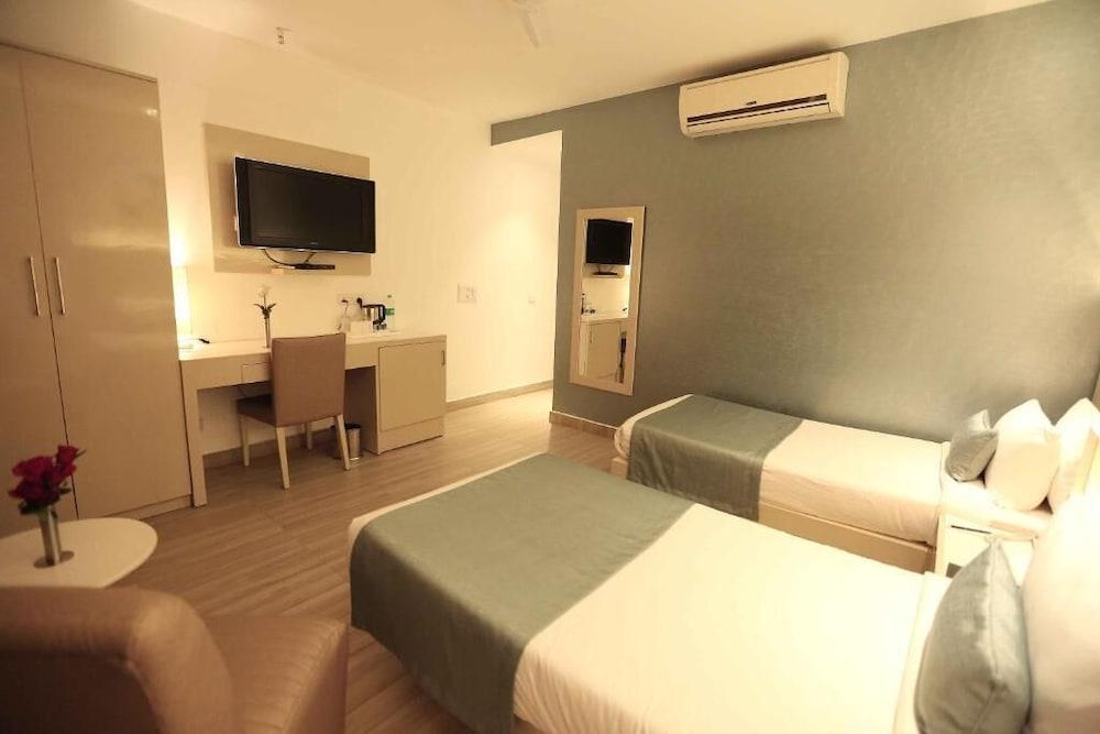 Hotel Shanti Palace West Patel Nagar New Delhi Ngoại thất bức ảnh
